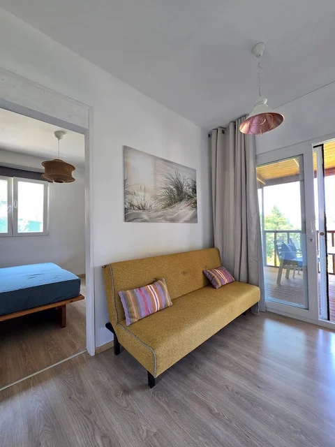 pine-cabin_15 Το σαλόνι του Pine Cabin.